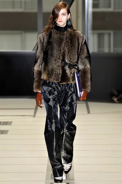 Look 31